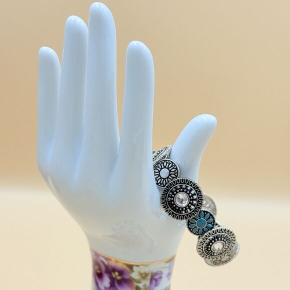 Boho Concho Stretch Bracelet - Faux Turquoise & Rhinestone - Western Style - Picture 1 of 5